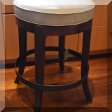 F09. Single matching round stool by Berman. 26”h 
